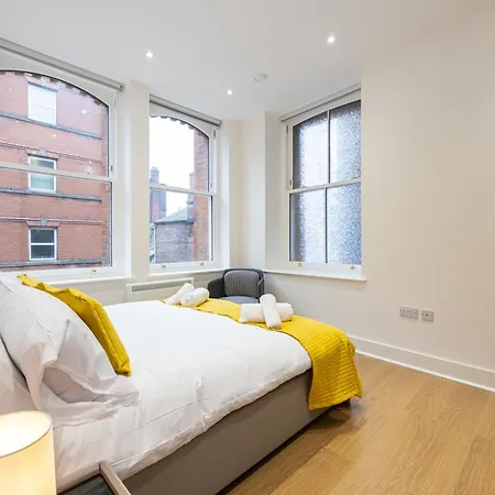 Superb 2Bd Apartment In China Town-3